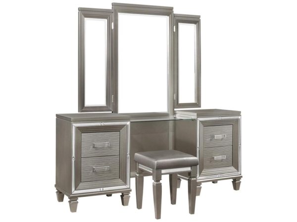 Tamsin 3pcs Vanity Dresser with Mirror in Silver Grey Metallic 1616-15 For Sale